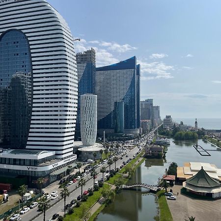 Апартаменты Batumi Seaside Magnolia Экстерьер фото