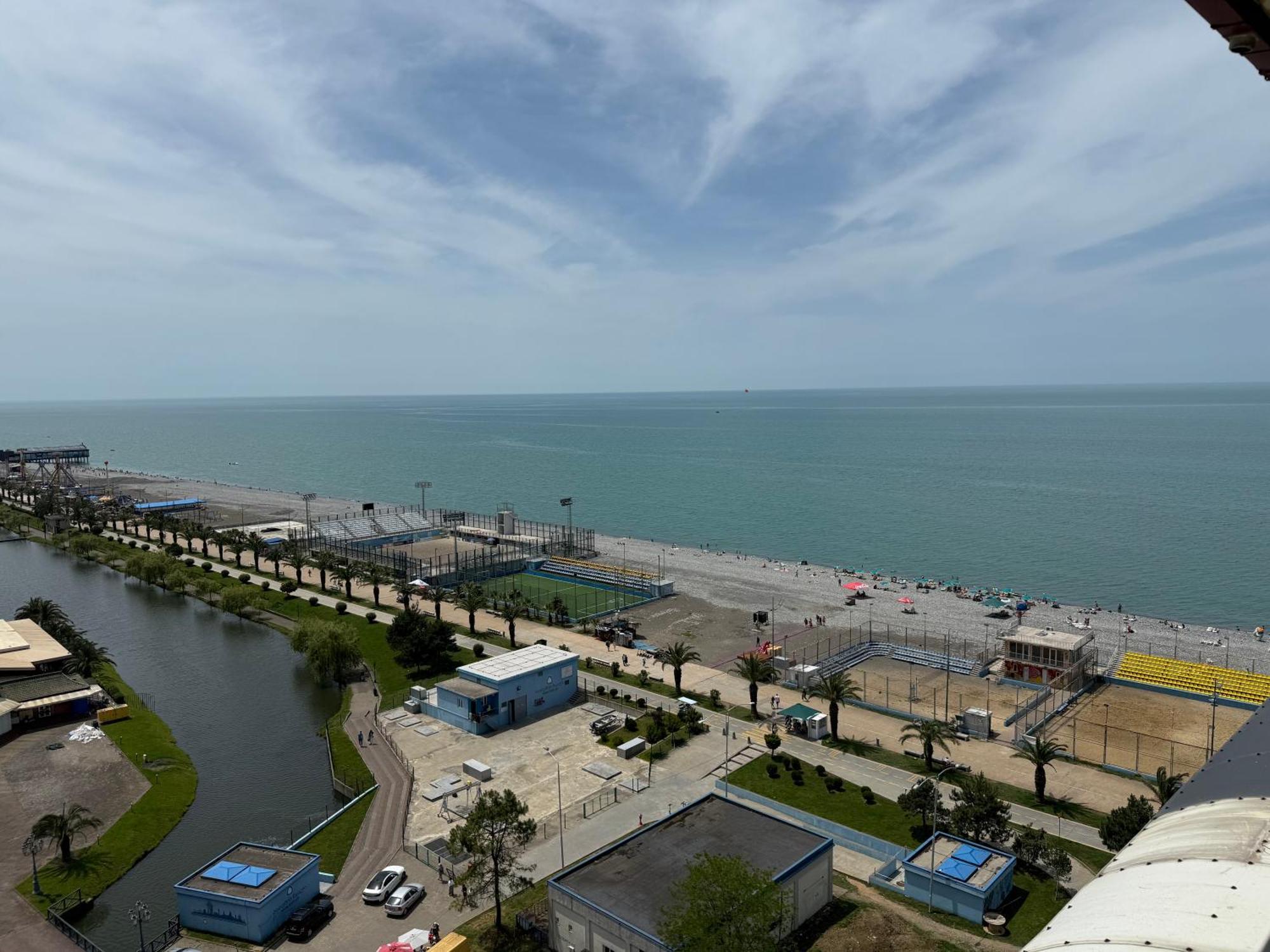 Апартаменты Batumi Seaside Magnolia Экстерьер фото
